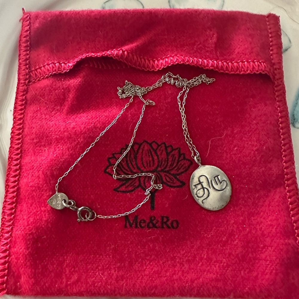 Vintage Me & Ro Sterling Silver Pendant Necklace